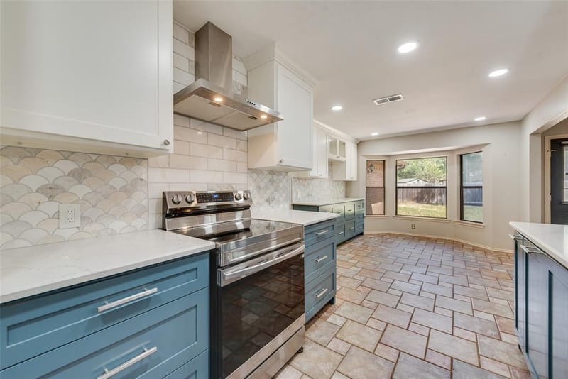 2809 Sarah Drive, Pantego TX 76013 - Photo 15