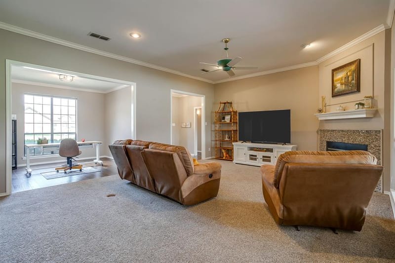 8810 Bellechase Road, Granbury TX 76049 - Photo 35