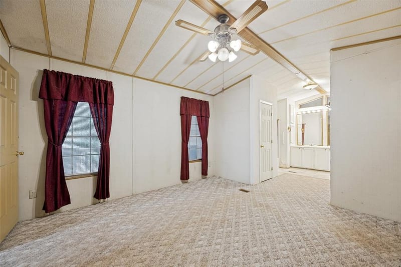 1842 County Road 1105, Ravenna TX 75476 - Photo 13