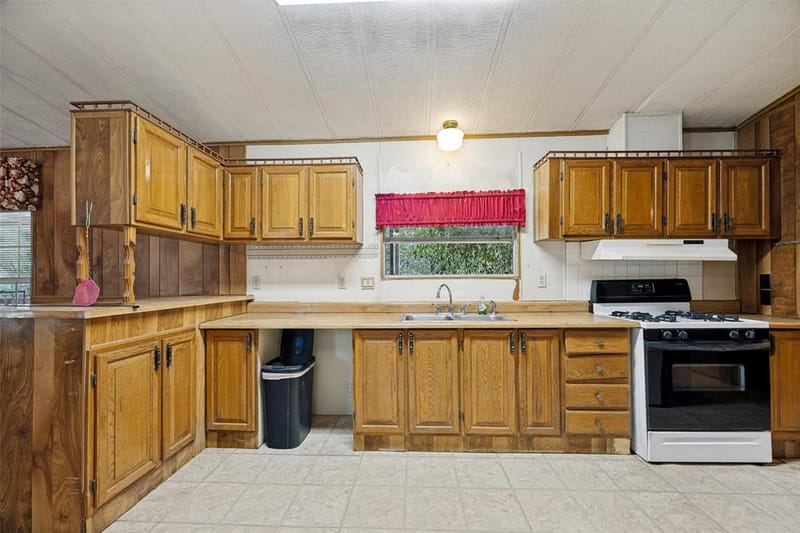 1842 County Road 1105, Ravenna TX 75476 - Photo 9