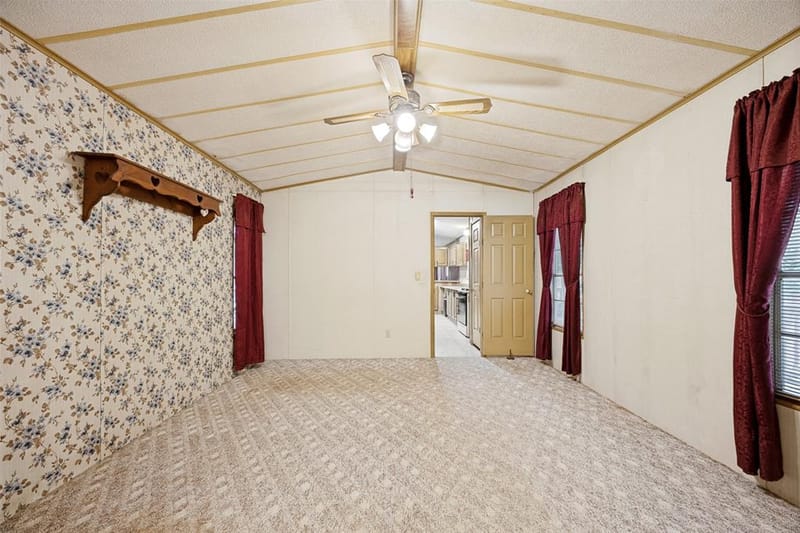 1842 County Road 1105, Ravenna TX 75476 - Photo 14