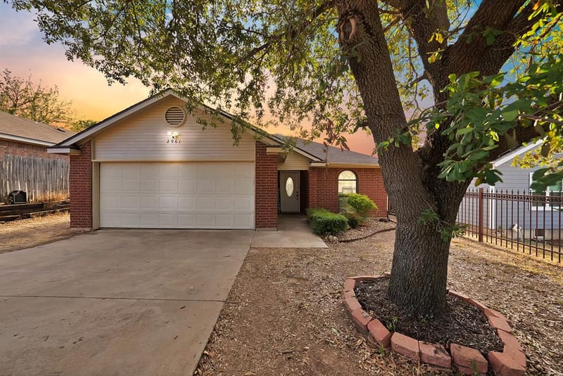 2961 Roosevelt Avenue, Fort Worth TX 76106