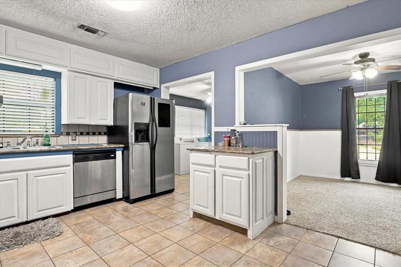 2640 Pioneer Street, Fort Worth TX 76119 - Photo 16