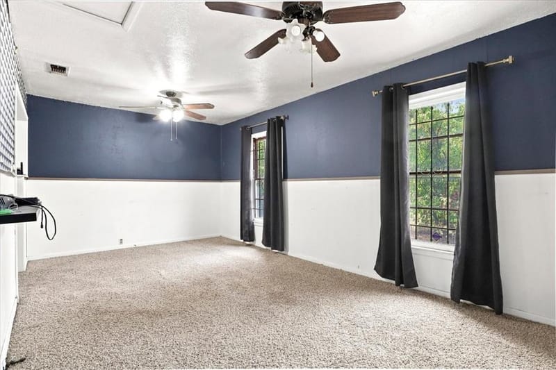 2640 Pioneer Street, Fort Worth TX 76119 - Photo 9