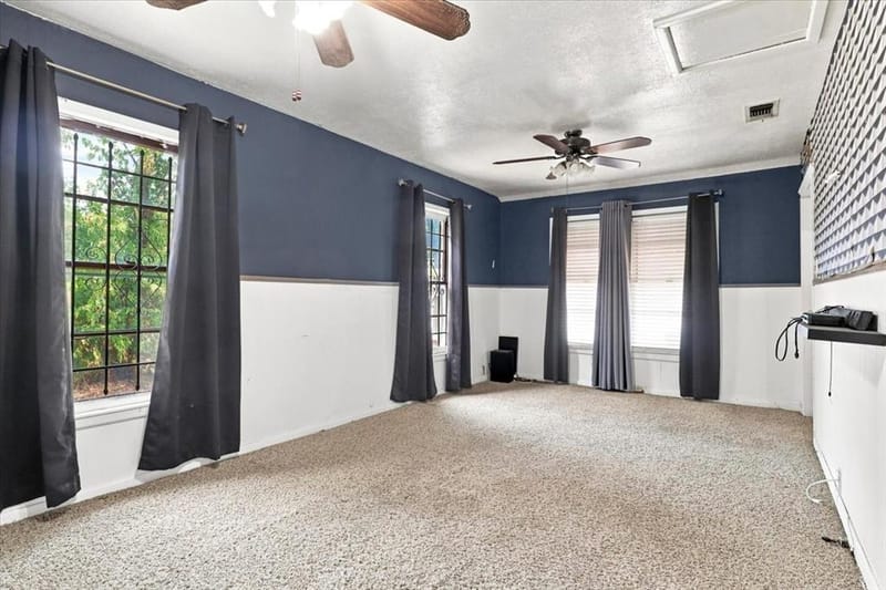 2640 Pioneer Street, Fort Worth TX 76119 - Photo 10