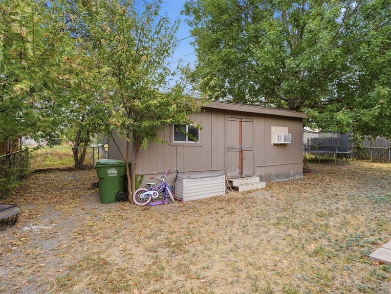 824 Crosby Avenue, White Settlement TX 76108 - Photo 23