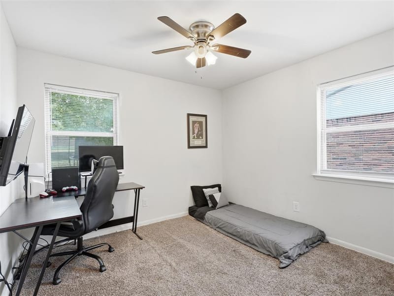 824 Crosby Avenue, White Settlement TX 76108 - Photo 15