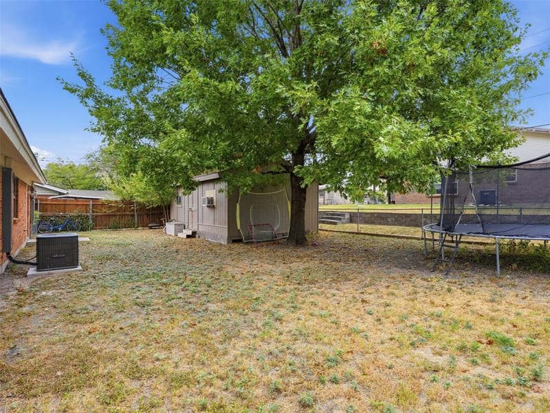 824 Crosby Avenue, White Settlement TX 76108 - Photo 21