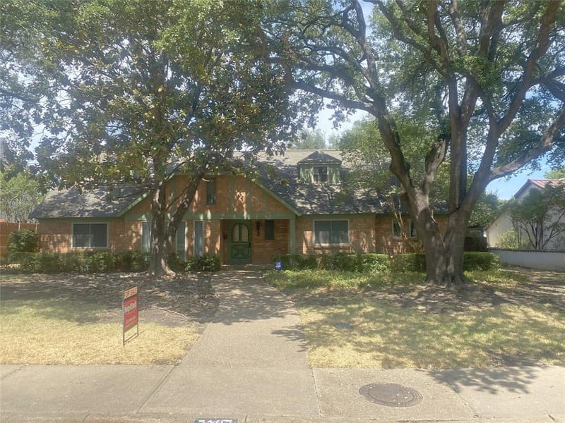 7127 Chipperton Drive, Dallas TX 75225