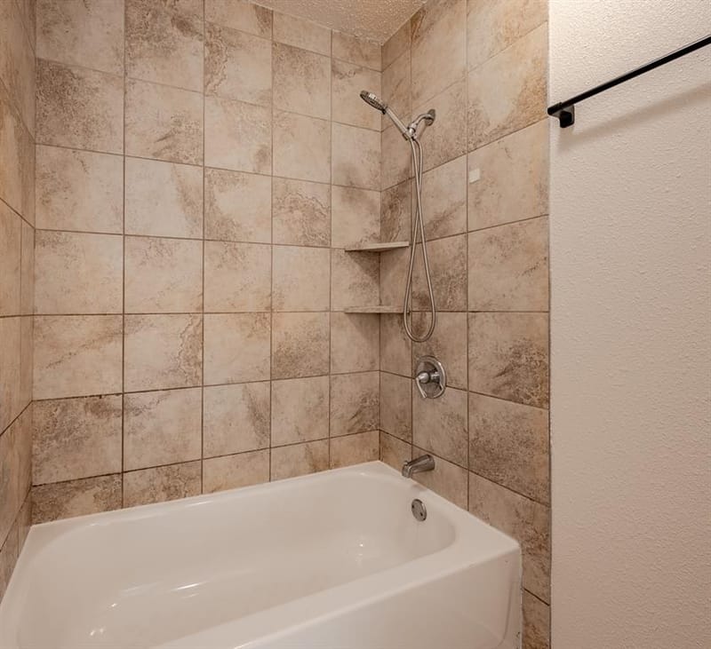 6704 Trailwood Drive, Forest Hill TX 76140 - Photo 14