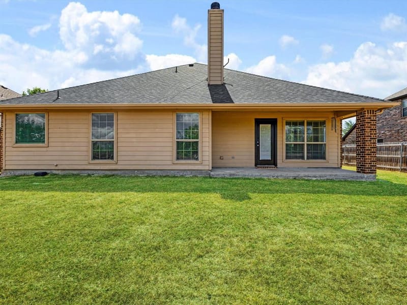 113 Holly Street, Waxahachie TX 75165 - Photo 33