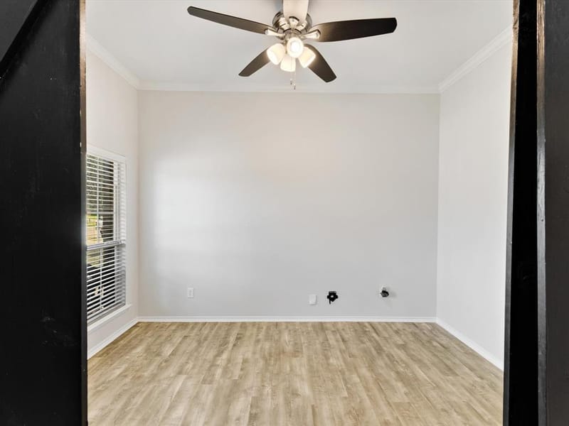 113 Holly Street, Waxahachie TX 75165 - Photo 11