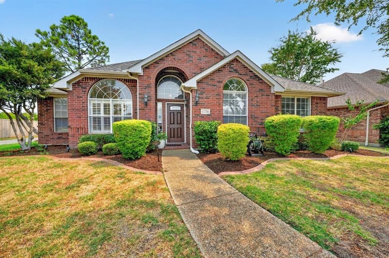 4224 Arbor Creek Drive, Carrollton TX 75010