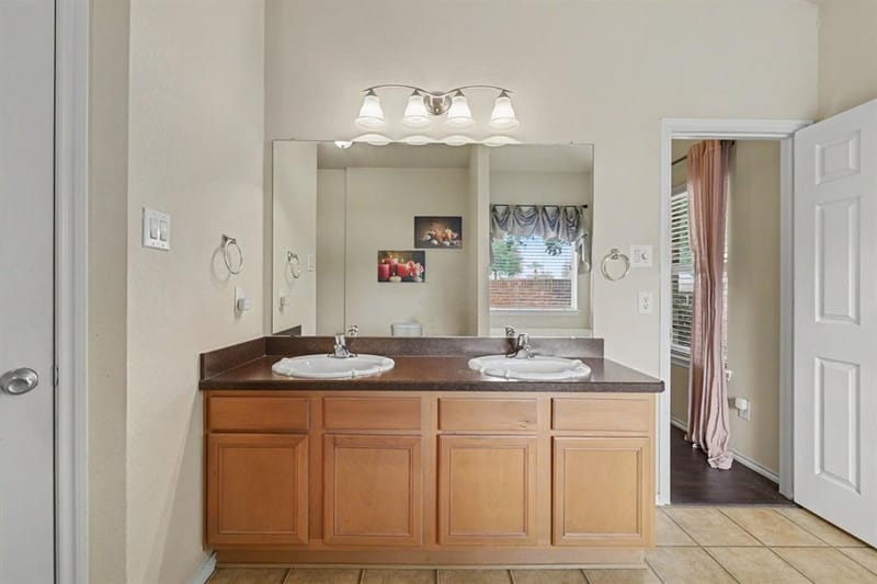 5896 Vista Heights Lane, Grand Prairie TX 75052 - Photo 23