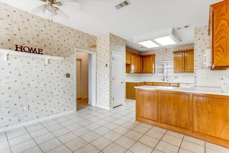 1281 FM 151, Trenton TX 75490 - Photo 11
