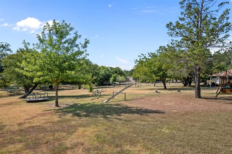 435 Elm Street, Palo Pinto TX 76450 - Photo 34