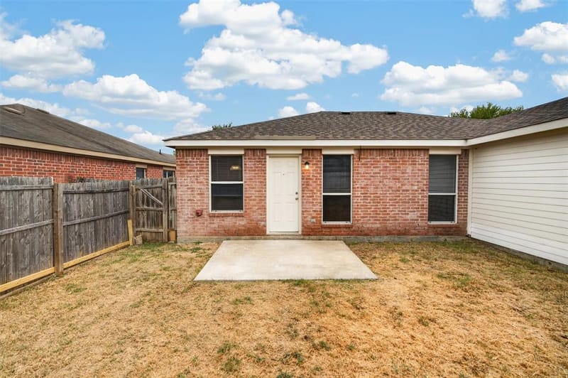 3312 Knoll Trail, Balch Springs TX 75180 - Photo 9