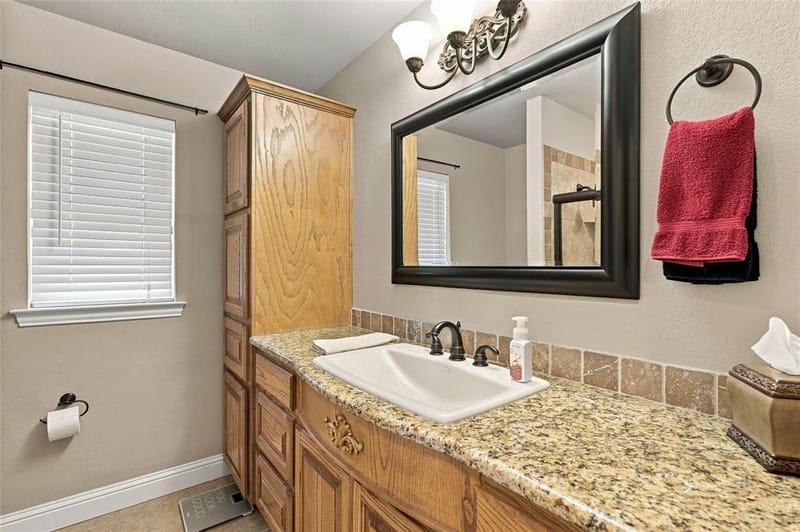 6909 Westover Drive, Granbury TX 76049 - Photo 28
