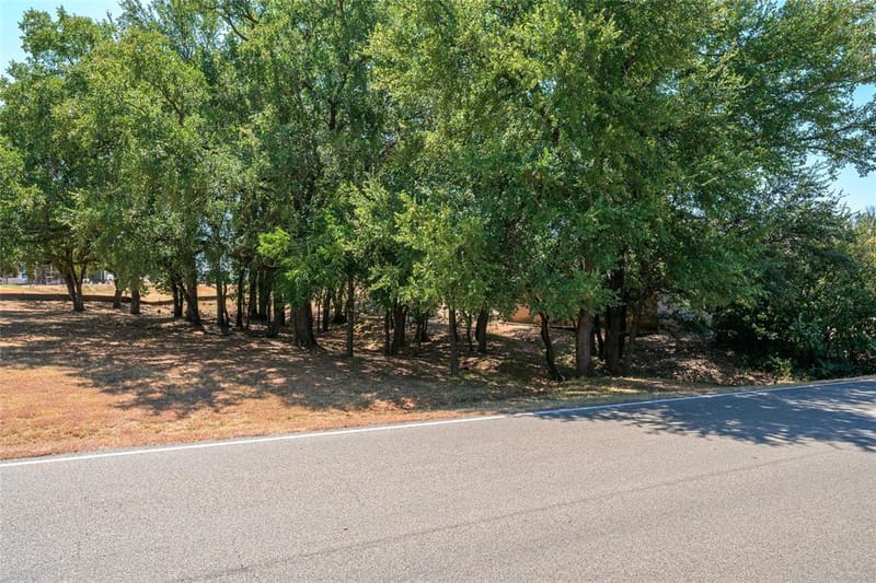 6909 Westover Drive, Granbury TX 76049 - Photo 37