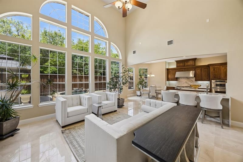9033 Jasmine Lane, Irving TX 75063 - Photo 7