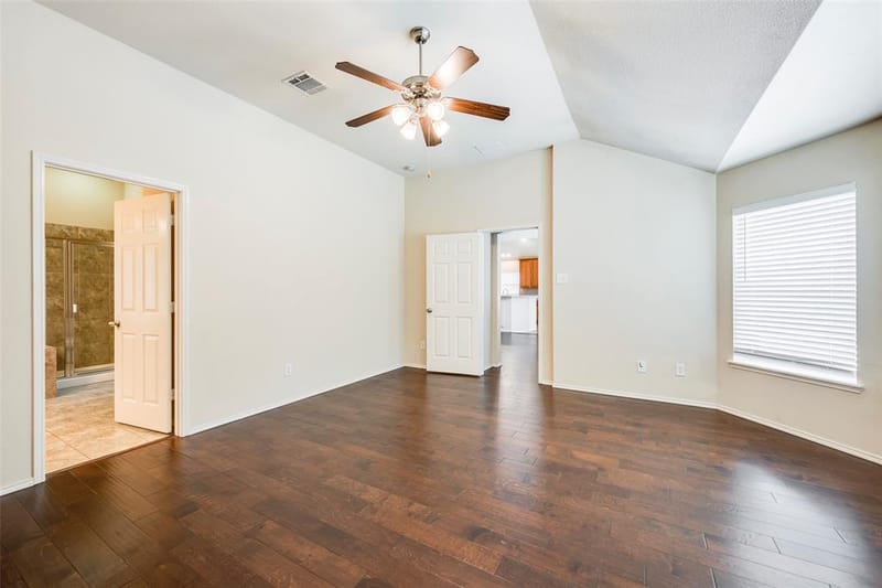 2813 Fox Creek Trail, Arlington TX 76017 - Photo 26