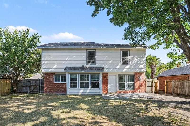 307 Hopewell Street, Grand Prairie TX 75052 - Photo 18