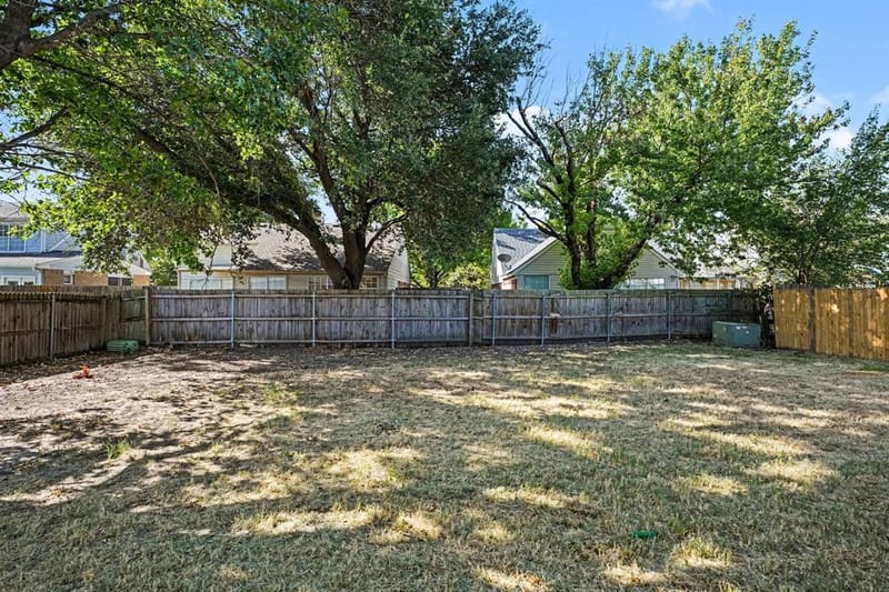 307 Hopewell Street, Grand Prairie TX 75052 - Photo 19
