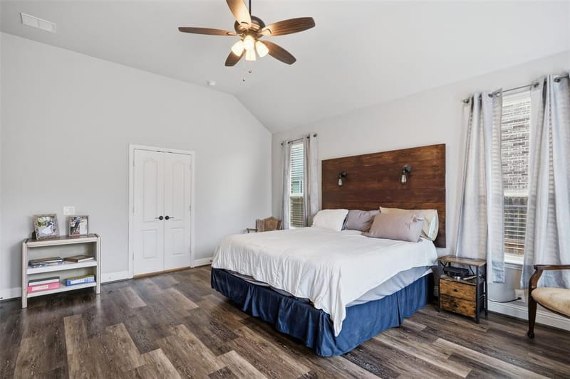1112 Bear Oak Drive, Burleson TX 76028 - Photo 22