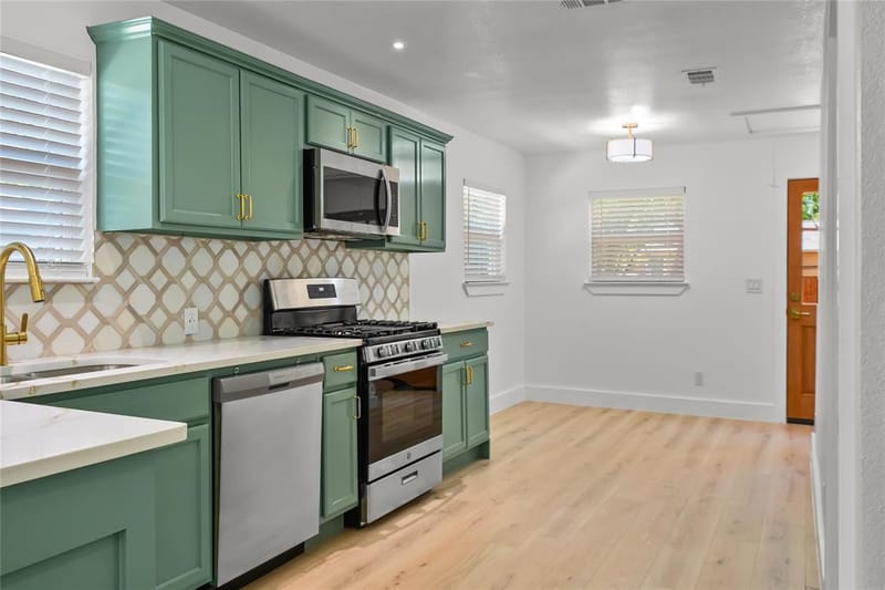 3818 Penelope Street, Dallas TX 75210 - Photo 6