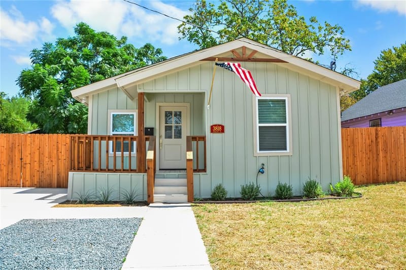 3818 Penelope Street, Dallas TX 75210