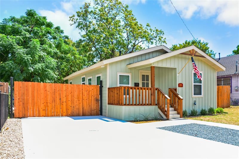 3818 Penelope Street, Dallas TX 75210 - Photo 37