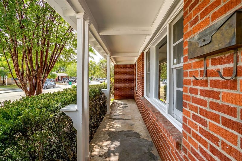 5736 Tracyne Drive, Westworth Village TX 76114 - Photo 6