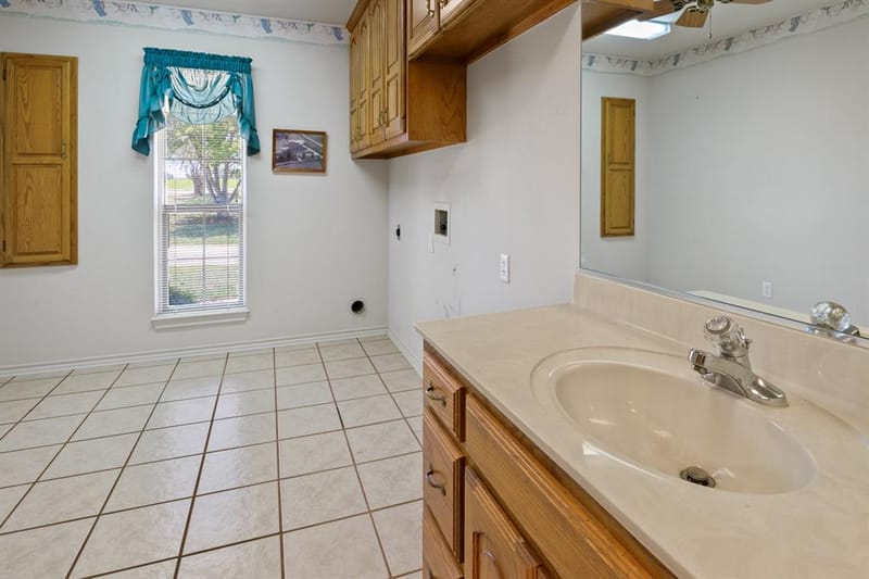 1149 County Road 4510, Mount Pleasant TX 75455 - Photo 14