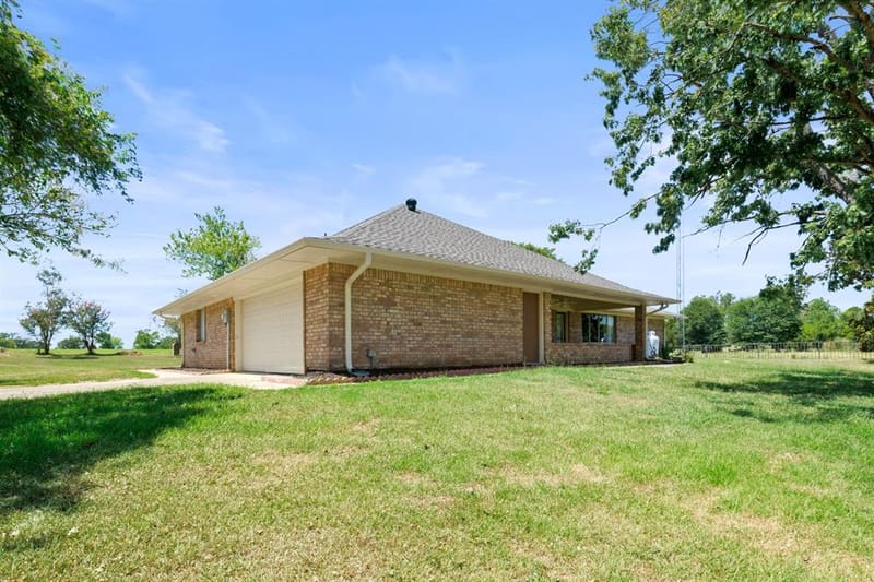 1149 County Road 4510, Mount Pleasant TX 75455 - Photo 31