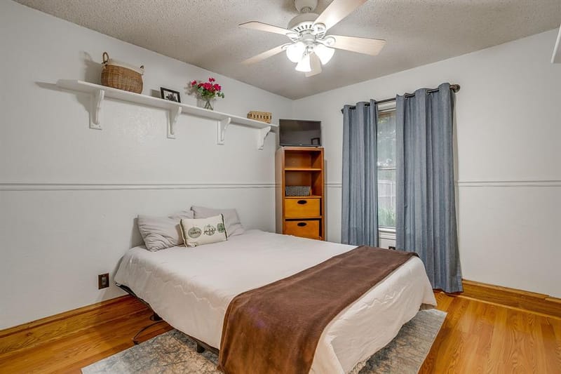 316 Shane Lane, Burleson TX 76028 - Photo 23