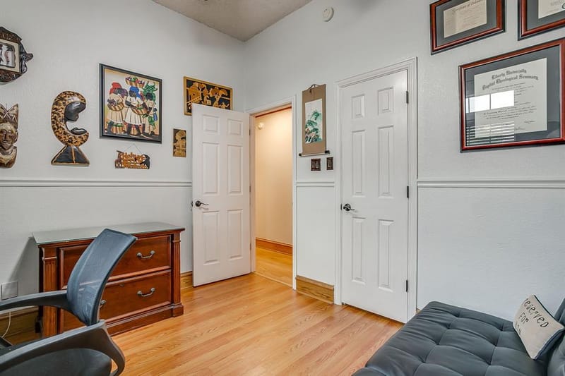 316 Shane Lane, Burleson TX 76028 - Photo 21