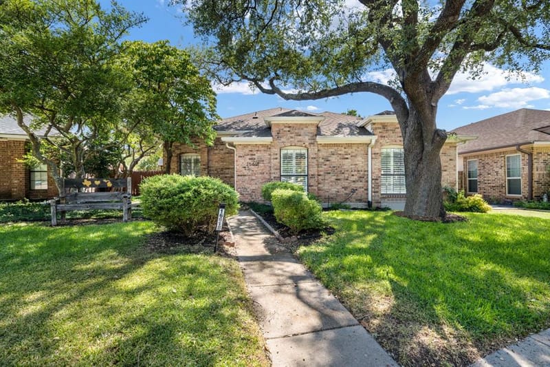 16618 Cleary Circle, Dallas TX 75248 - Photo 2