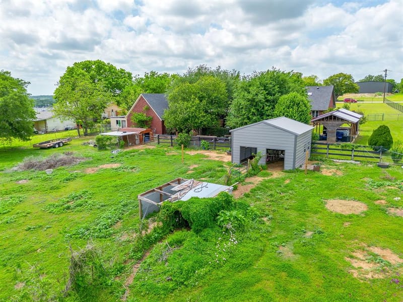 3914 Redbird Lane, Joshua TX 76058 - Photo 34