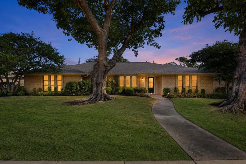 1905 Midcrest Drive, Plano TX 75075