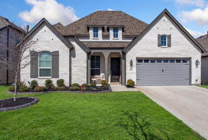 445 Lost Creek Trail, Waxahachie TX 75165 - Photo 2