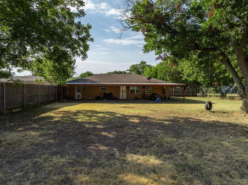 205 Rabbit Run, Woodway TX 76712 - Photo 17