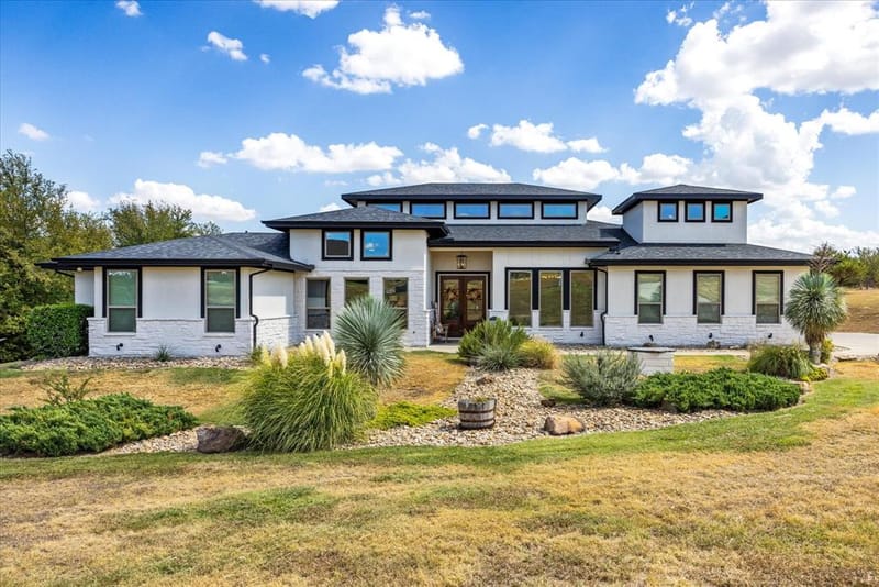 145 Tres Vistas Court, Cresson TX 76035
