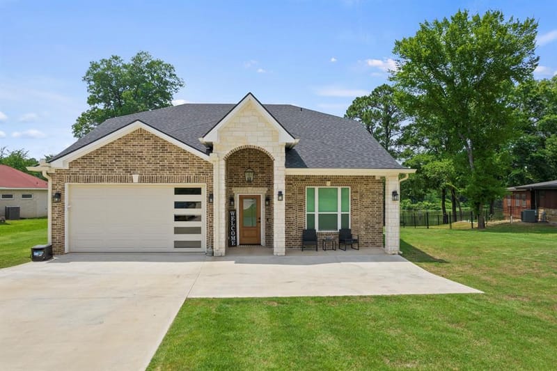419 Lost Lake Trail, Mount Pleasant TX 75455 - Photo 3