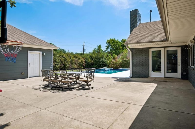 14010 Carillon Drive, Dallas TX 75240 - Photo 35