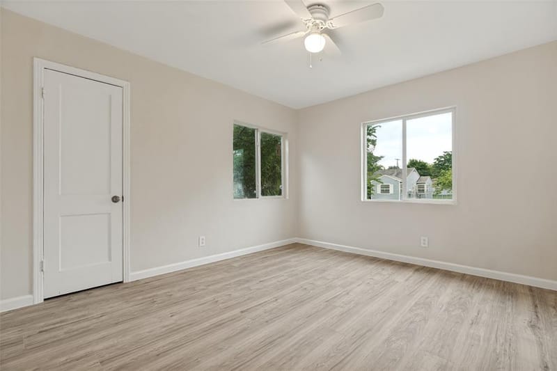 1821 Overhill Lane, Dallas TX 75216 - Photo 8