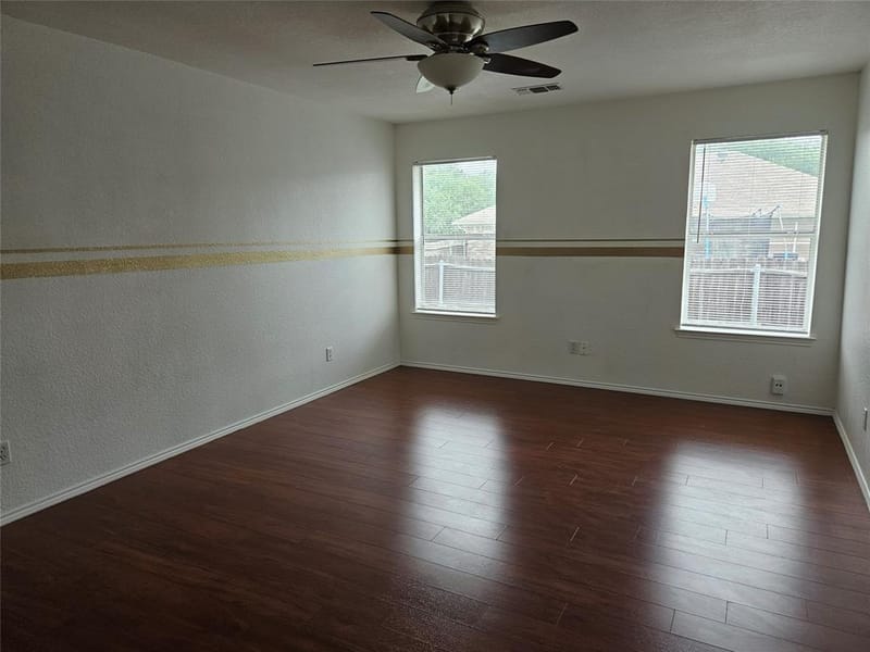 5901 Rising Meadow Drive, Arlington TX 76018 - Photo 13