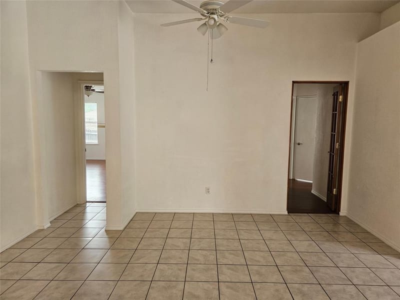 5901 Rising Meadow Drive, Arlington TX 76018 - Photo 11