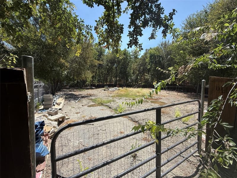 2228 County Road 900, Princeton TX 75407 - Photo 12