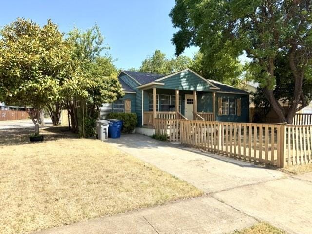 2681 Texas Drive, Dallas TX 75211 - Photo 2