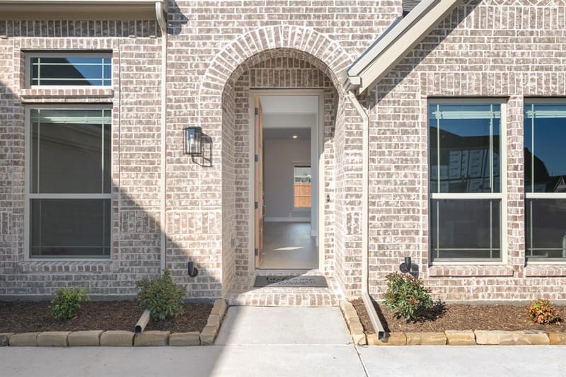 1265 Foxtail Drive, Justin TX 76247 - Photo 4
